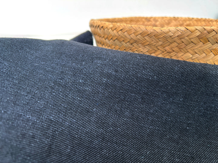 Grey Yarn-Dyed Twill Chambray Fabric – Linen Ramie Cotton Blend, Medium Weight 7864
